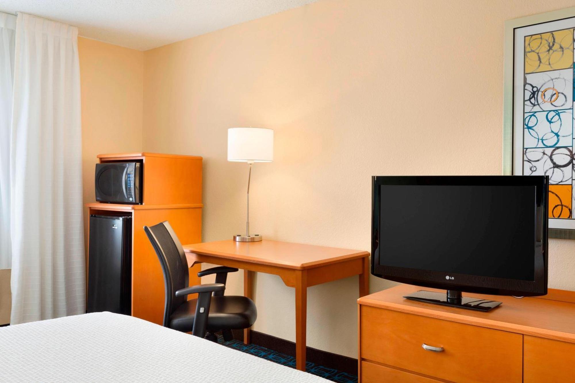 Fairfield Inn & Suites Fort Worth University Drive Zewnętrze zdjęcie